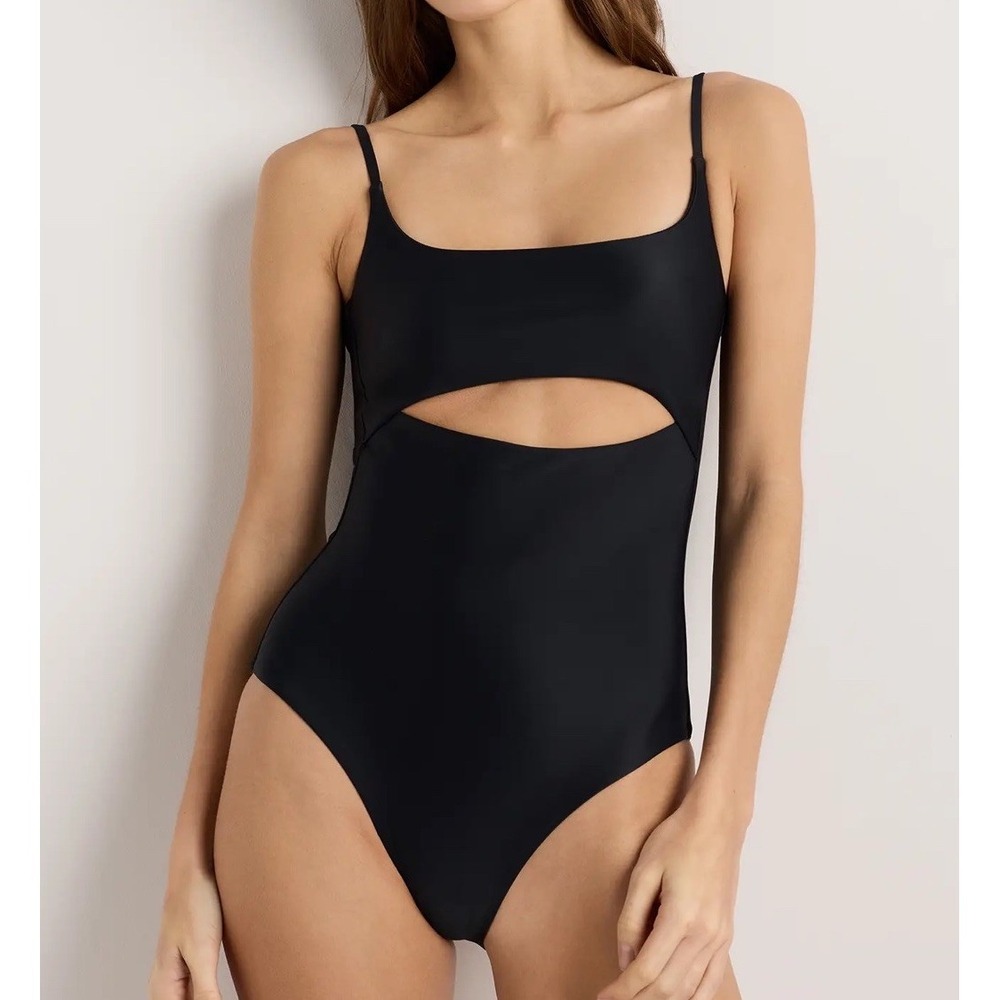 NWT Quince Black Italian Cut Out One-Piece Swimsuit Size Small